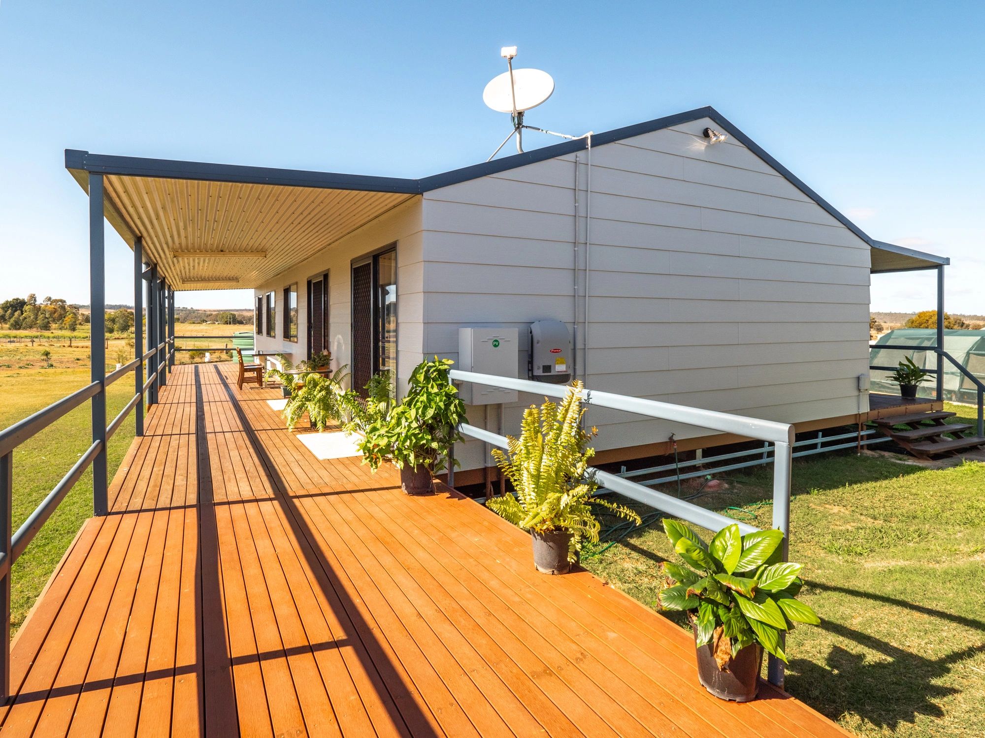 102 Scott St Wondai 4606