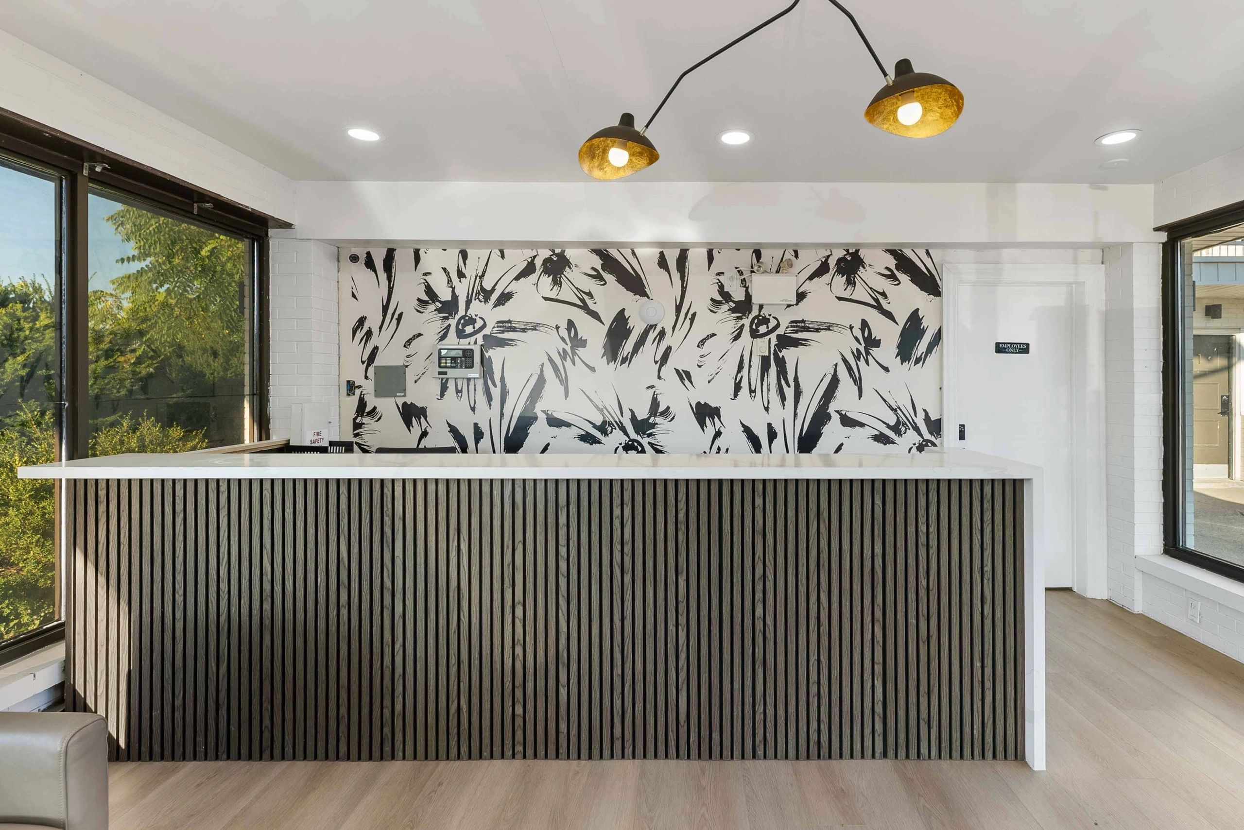 Niagara Suites One
