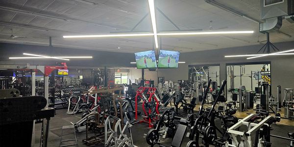 General Gym area, showing off multiple pieces of equipment!