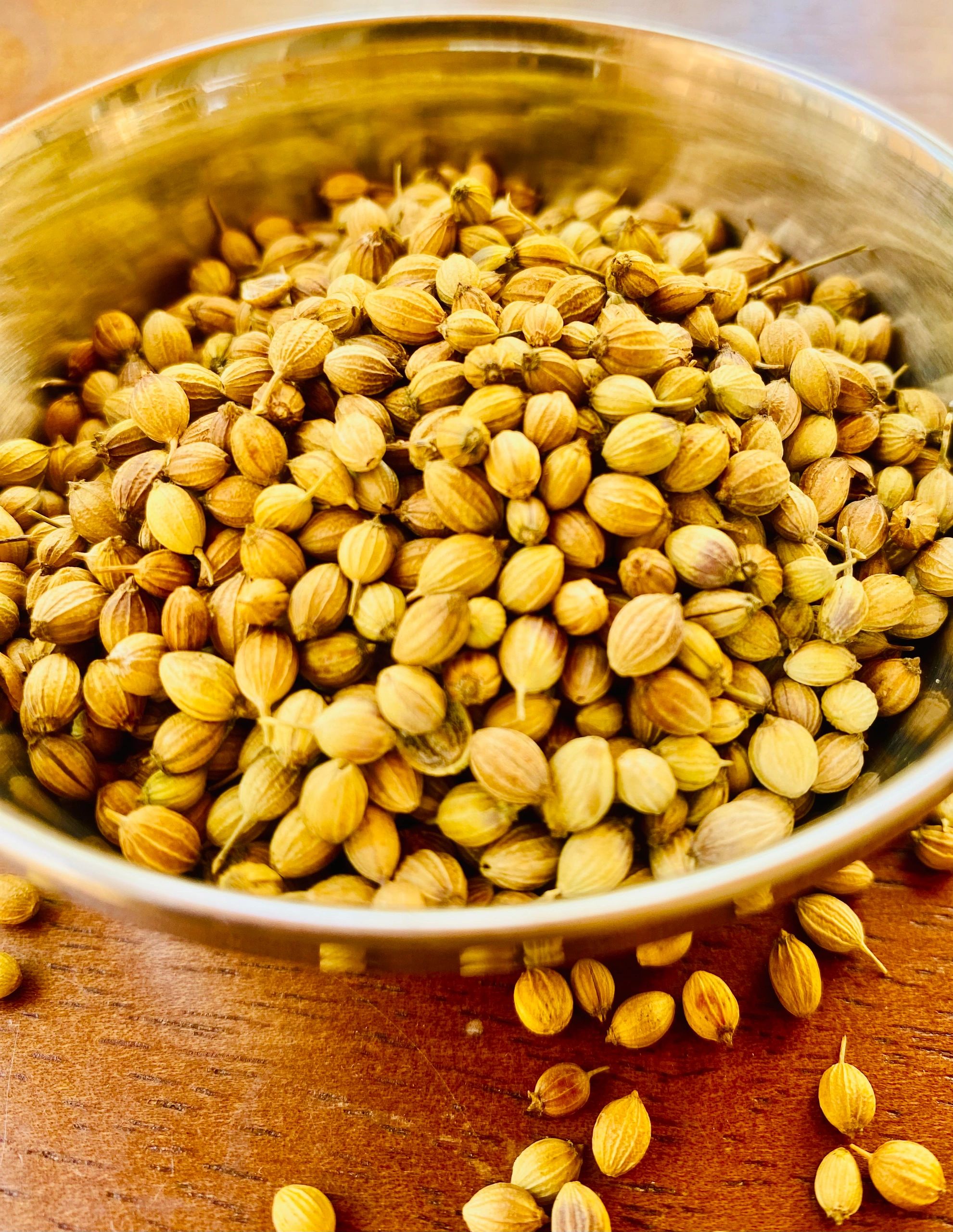 Health Benefits and Uses of Coriander Seeds
