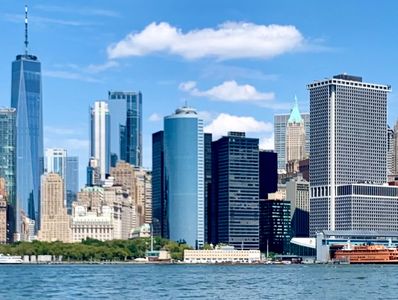 View of the Manhattan cityscape, representing the New York location for Carole Shepherd's integrativ