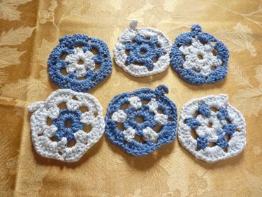 crochet critters; crochet ornaments;