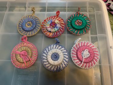 crochet critters; crochet ornaments; crochet pinwheel ornaments