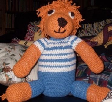 crochet lion; lion; crochet critters