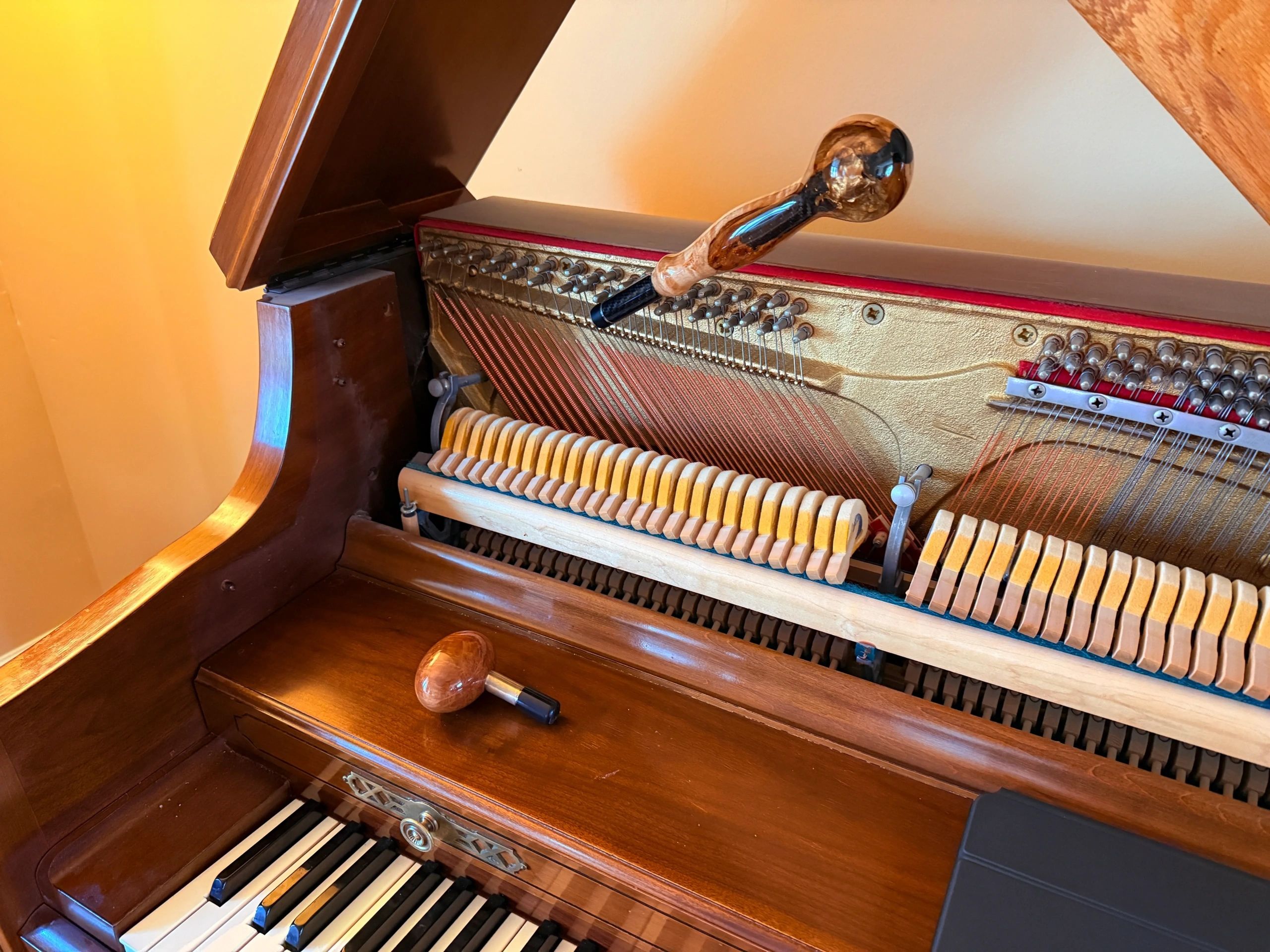 Tuning of Wurlitzer Upright Piano