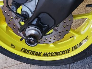 1 on 1 motorcycle training