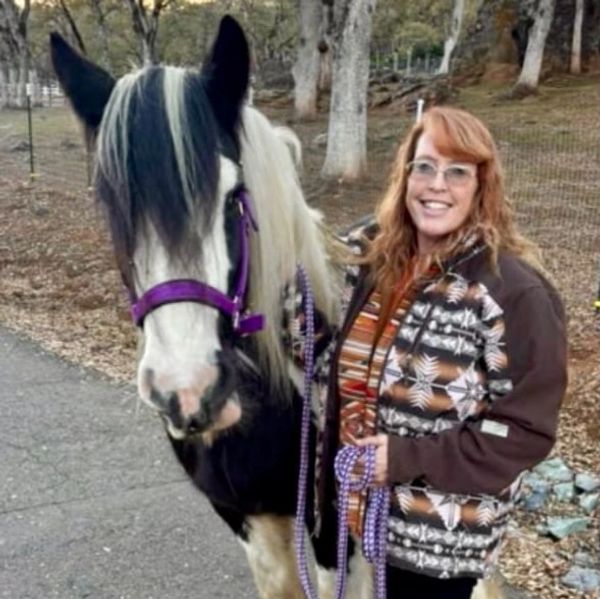 Coach Deb loves teaching young students and fostering that love of horses!
