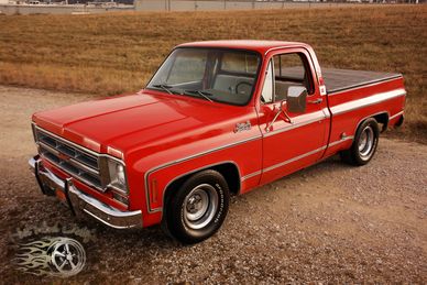 1932 Ford Pickup Hot Rod Gets Bluetooth Radio Upgrade for Great Sound