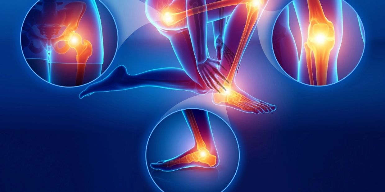 Illustration highlighting pain points in human leg joints with glowing effects.