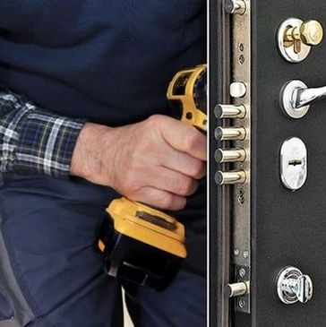 puerta de vidrio con marcos de madera de acceso a edificio , con quicio y electroiman 