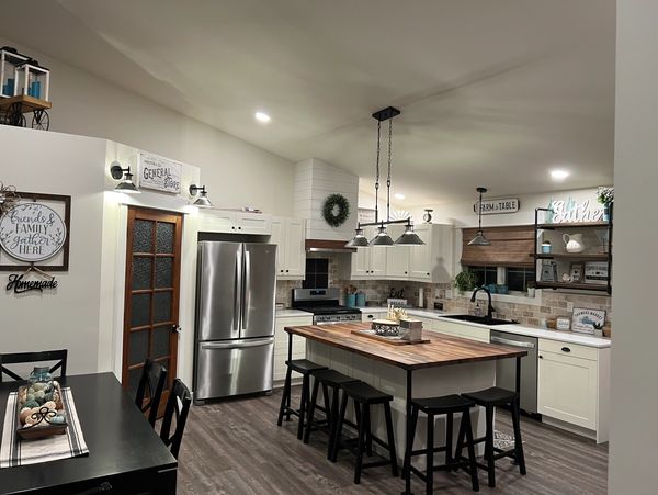 Custom Kitchen installation