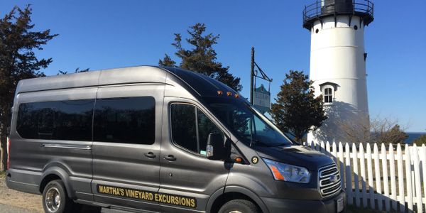 martha's vineyard lighthouse tour