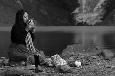 Medicine woman doing a ritual in Ausangate