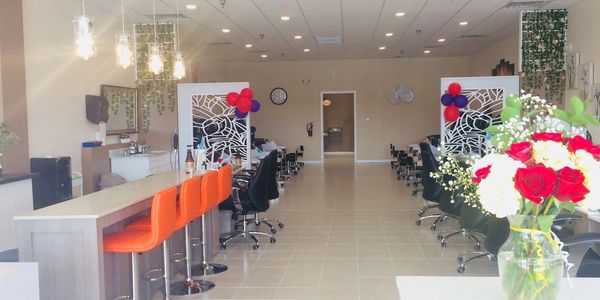 Nail Salon in Lancaster, Nail salon Park city mall, pedicure. acrylic nails, full set, gel manicure, ombre nail, color acrylic