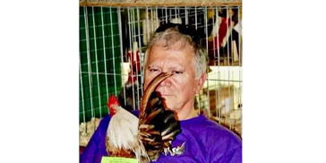 Jerry Shexnayder with a cocoapop serama