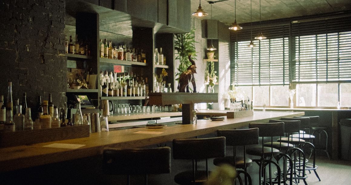 Bar photo 2