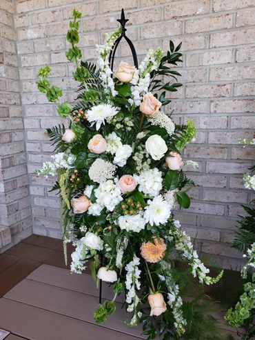 Wedding event flowers, Roses, Belles of Ireland, Snapdragons