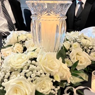 White rose table centerpiece for wedding reception