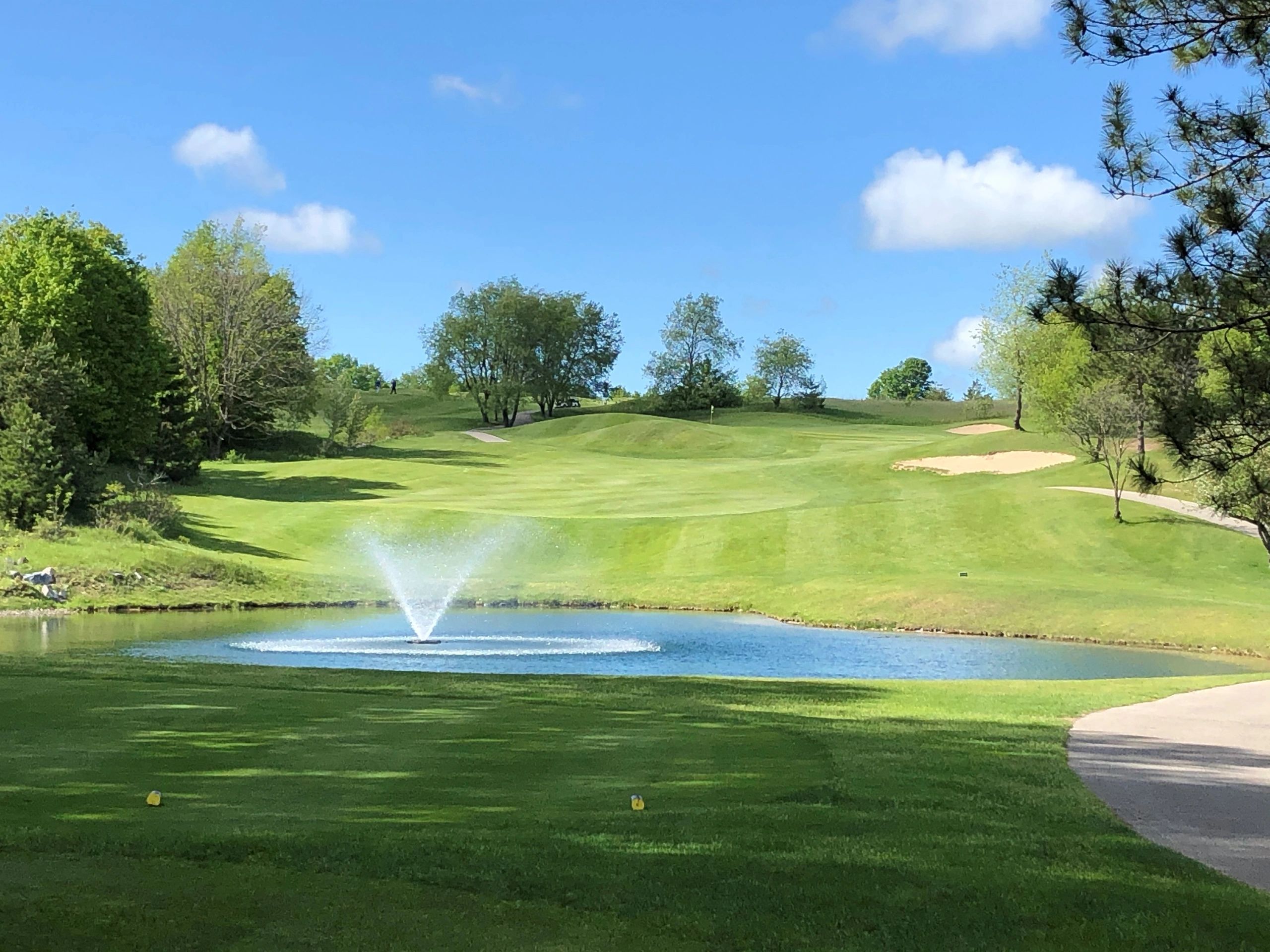 Stay and Play Chestnut Valley Golf Course