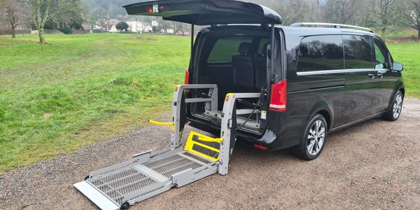 wheelchair ramp taxi