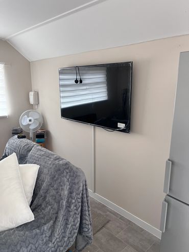 Tv mounted with trunken