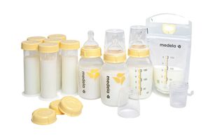  Medela Quick Clean MicroSteam Bags, Sterilizing Bags for  Bottles Breast Pump Parts Eliminates 99.9 of Common Bacteria Germs  Disinfects Most Breastpump Accessories, Yellow, 12 Pack : Baby