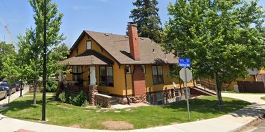 Exterior of 902 18th