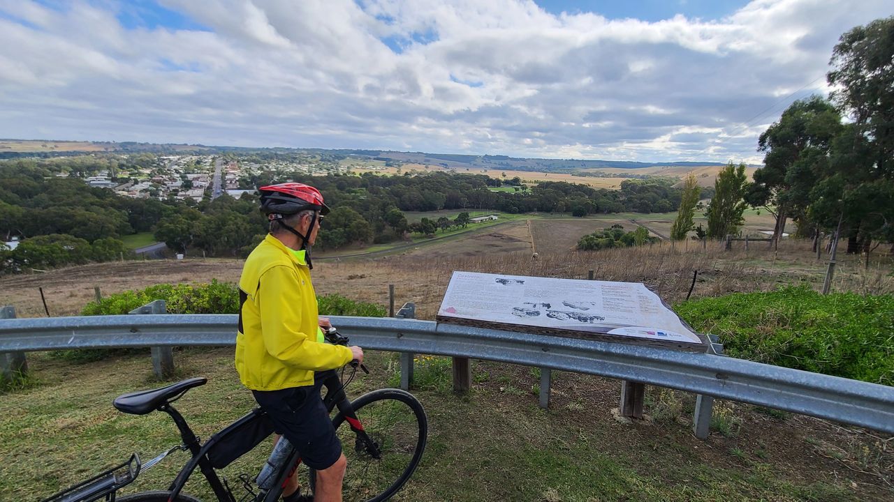 The lookout over Casterton