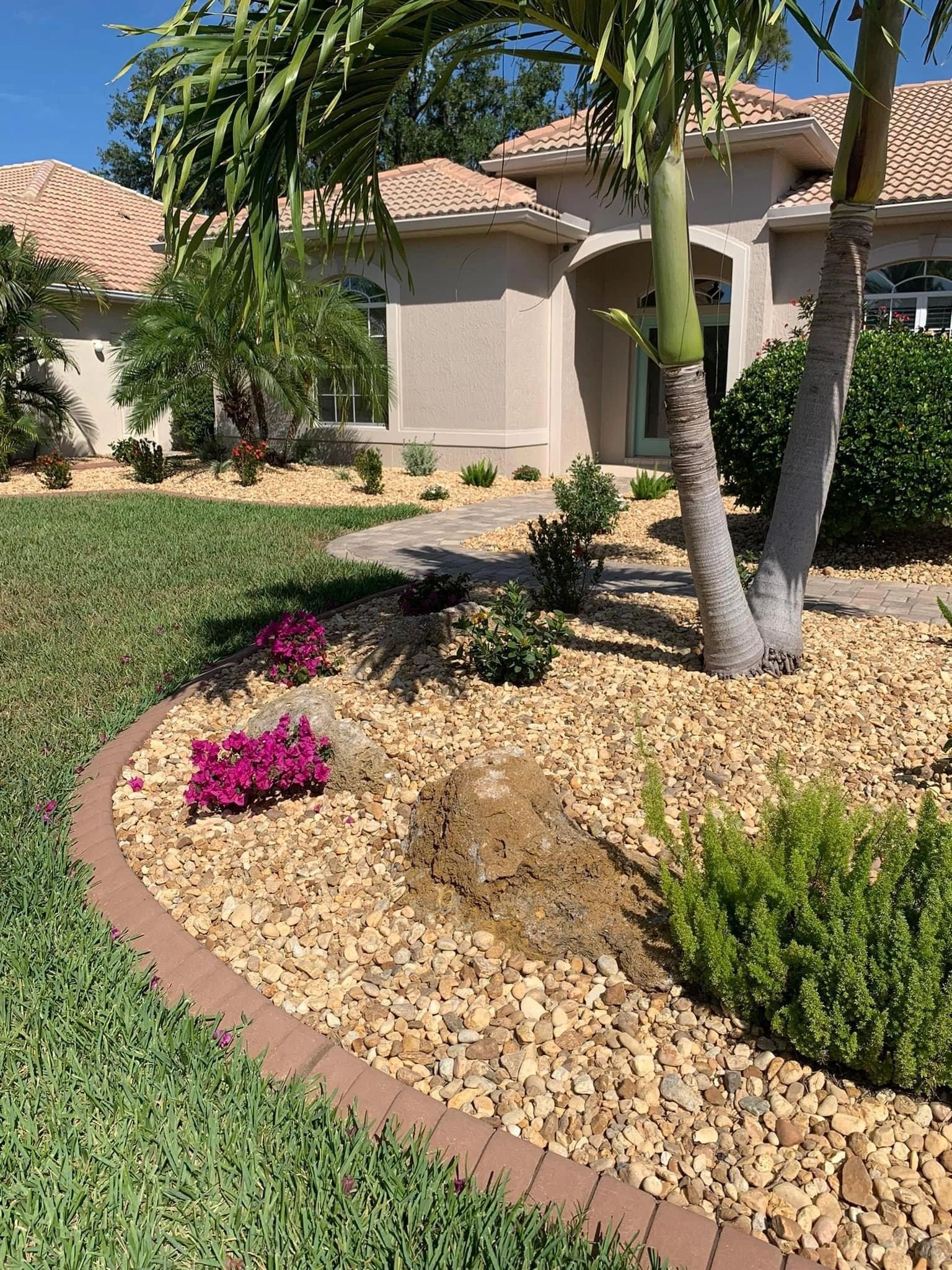 Mulch and stone landscaping service Florida