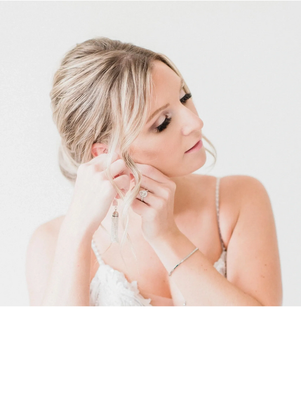 Kitchener, Waterloo, Elmira, Lash Extensions, Spray Tanning, Bridal Makeup, Lash Certification, Eyelash Extensions