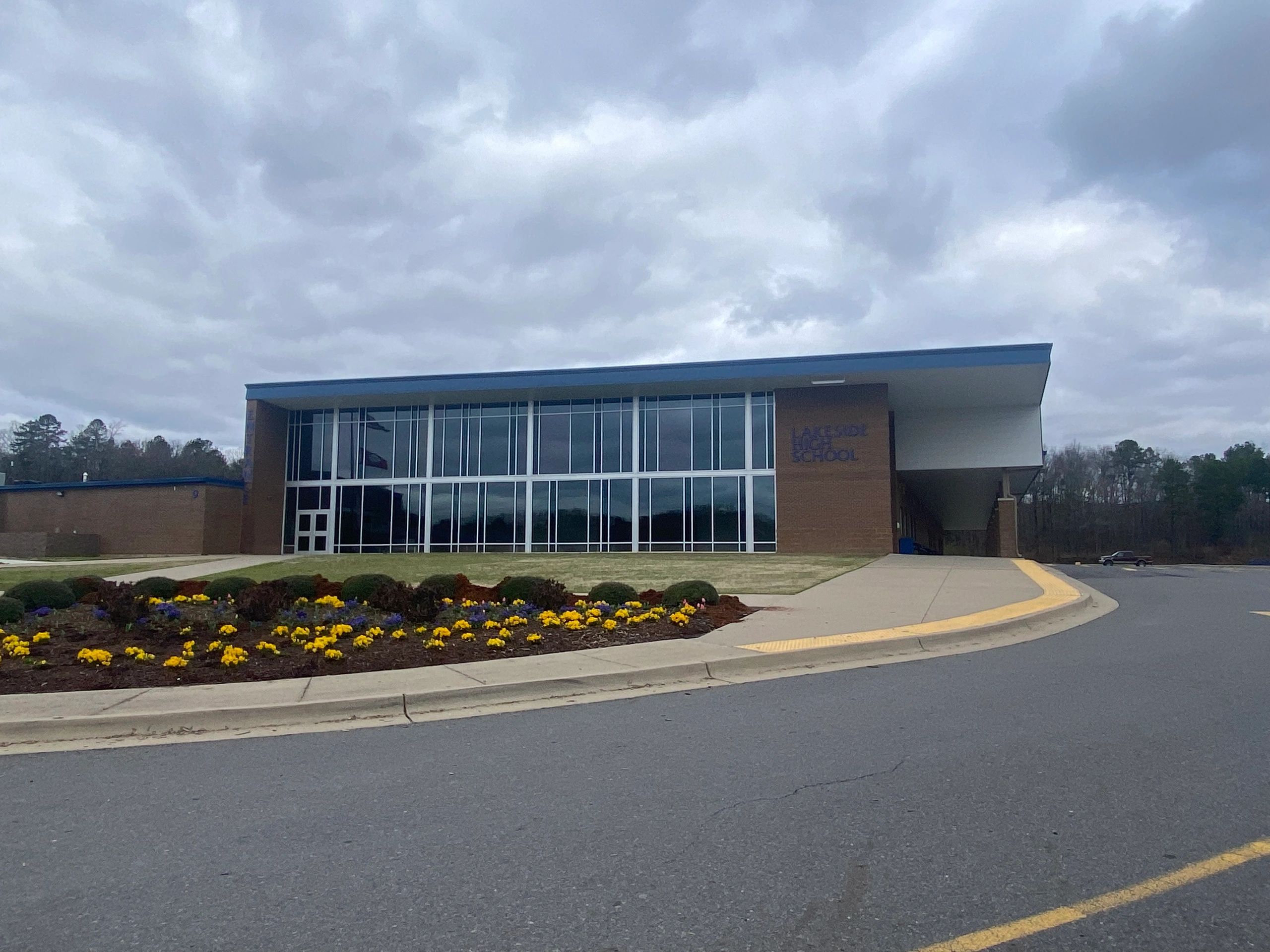 Contact Lakeside Alumni Association Incorporated