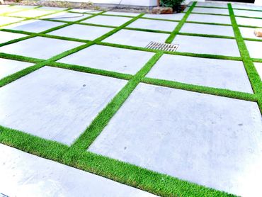 filling in-between tiles of artificial grass