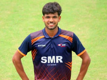 MOHIT PATEL PLAYER SMR CRICKET ACADEMY LKO