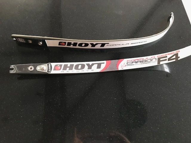 Hoyt Formula Series F4 Carbon Limbs 40lbs – medium. With cases