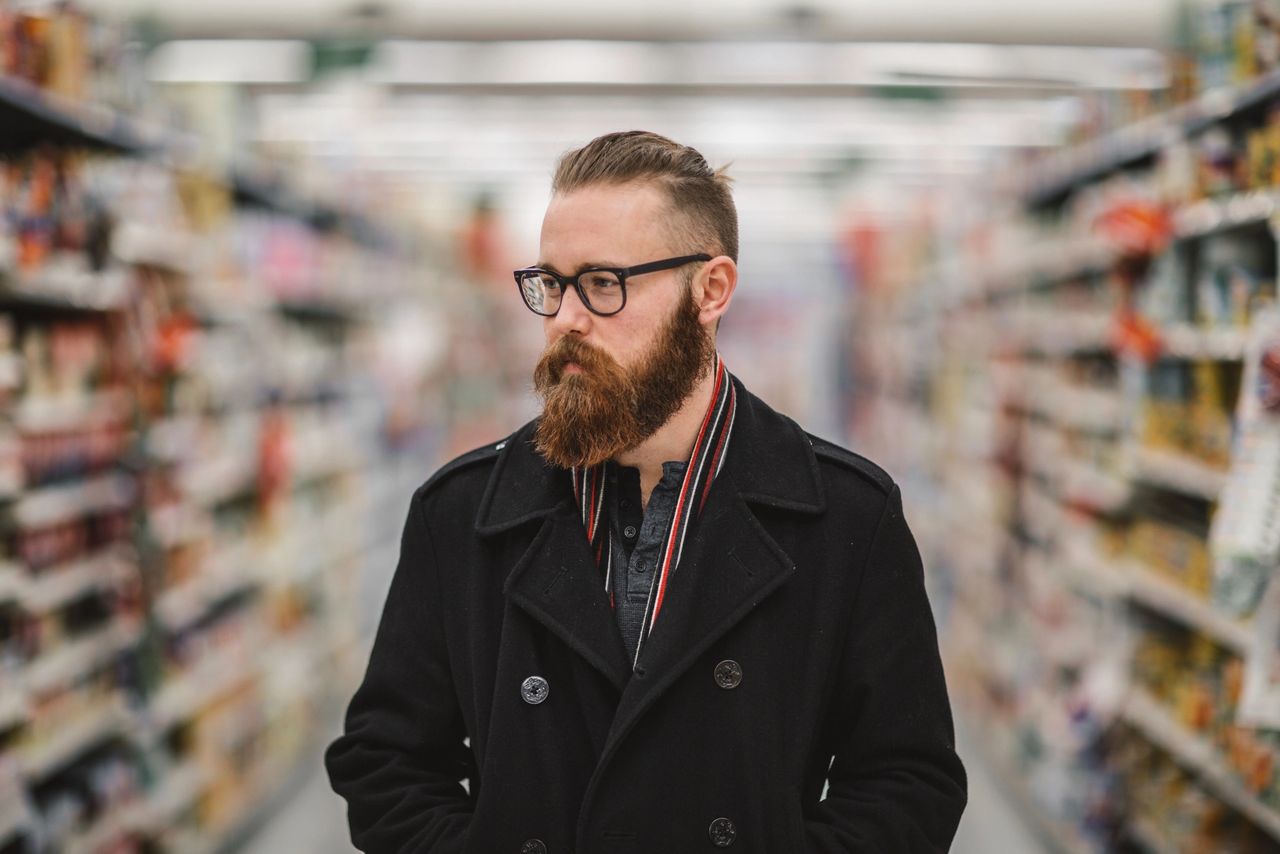 Man-with-Beard-Healthy-diet