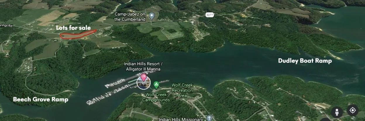 Wolf Creek Landing close to many boat ramps at Lake Cumberland.