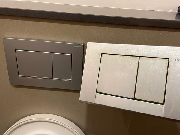 Geberit flush plate