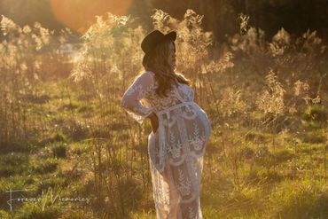 Boho maternity photography. Charlotte maternity photographer. North Carolina maternity photographer.