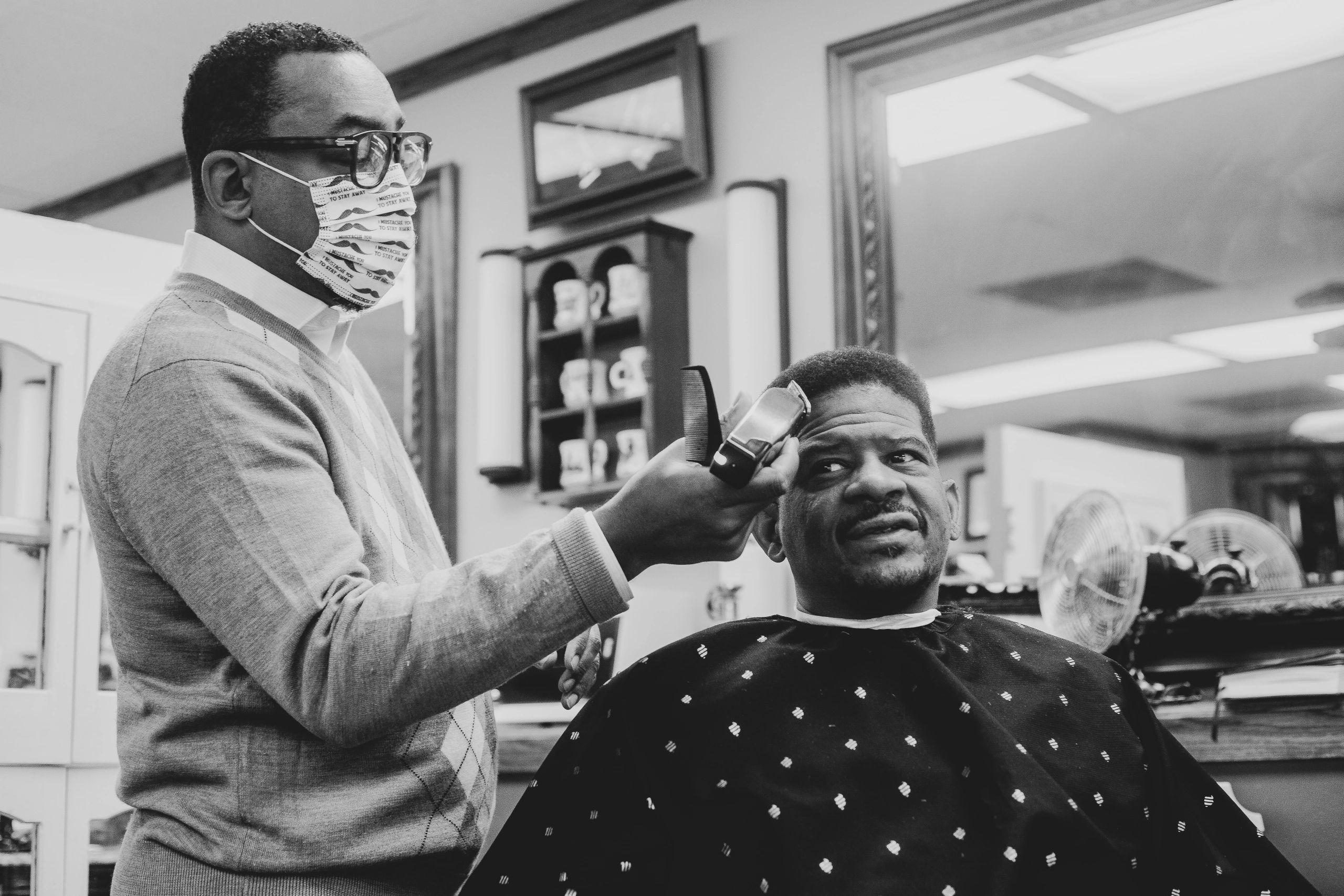 Luxury Barber Shop Yesterday's Gentlemen Barber Shop