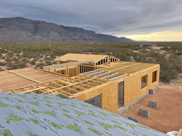 DEAD ON ROOFING LOCAL ROOFING CONTRACTORS FREE INSPECTION AND ESTMATES BEST LOCAL ROOFERS LICENSED