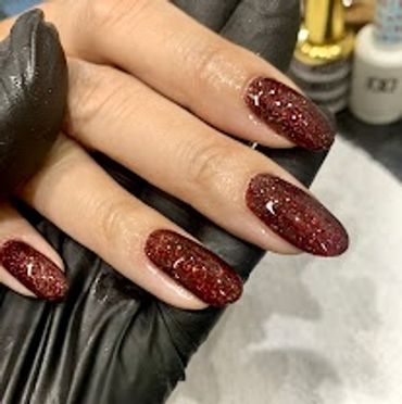 Nails by Nilly Nas