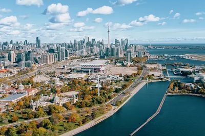 The Greater Toronto Area (GTA) offers reliable and efficient junk removal and bin rental services.