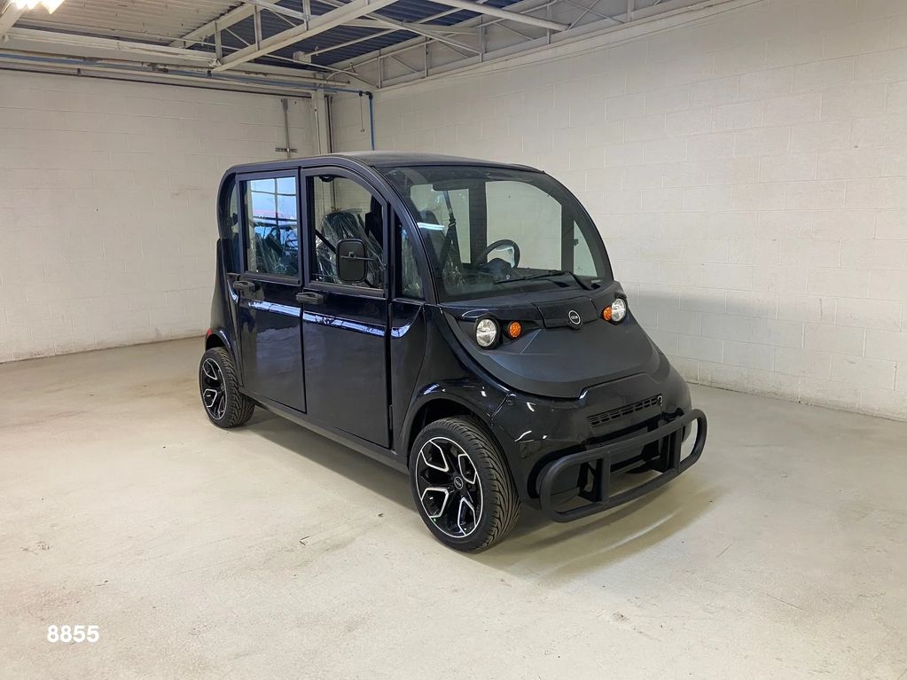 2024 black gem e4 with doors