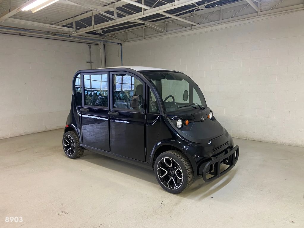 2024 Gem Black E4 With Doors