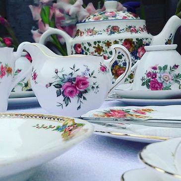 Herts Vintage China Hire Crockery Hire Afternoon Teas Vintage Teas Alice in wonderland