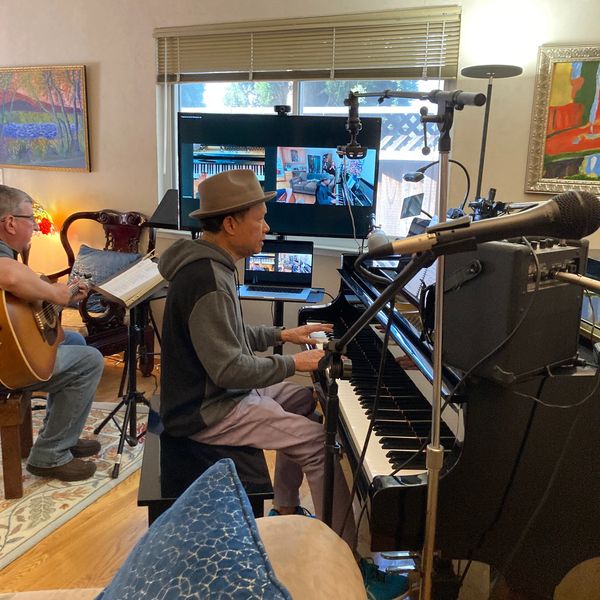 Virtual Piano Studio™ helps students, musicians, performers and creative collaborators connect.