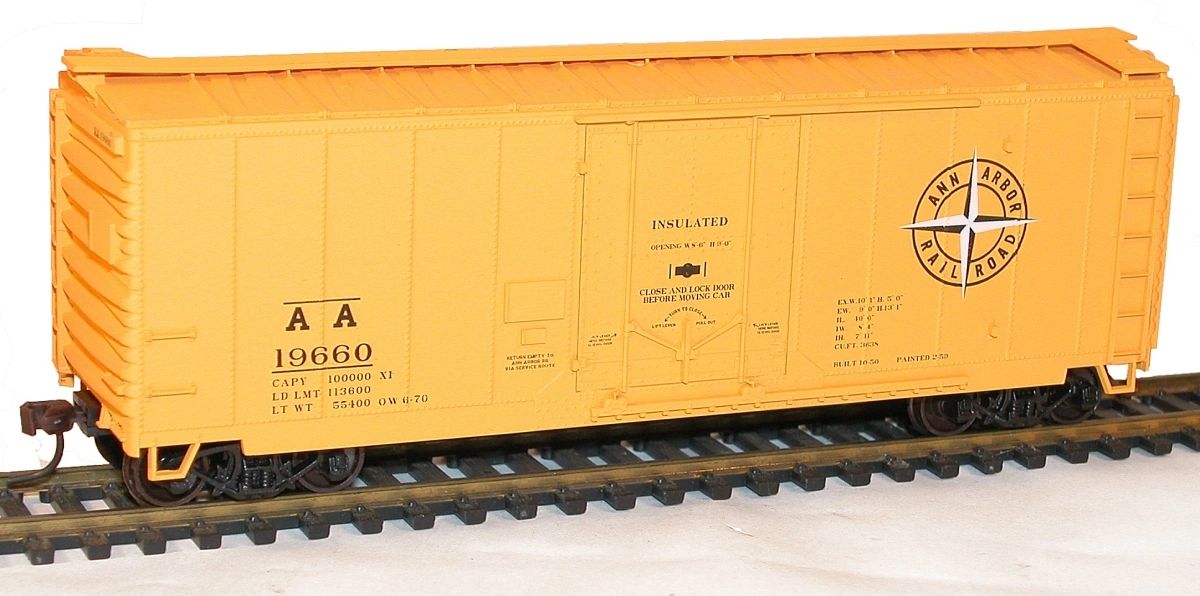A- 3129.1 ACCURAIL HO KIT 40' PLUG DOOR STEEL BOX CAR ANN ARBOR