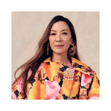 MICHELLE YEOH - HAIR COLOR