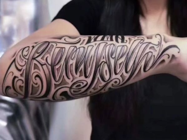 tattoos for women in Oshawa on