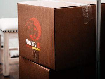 Image of Movers NL boxes
